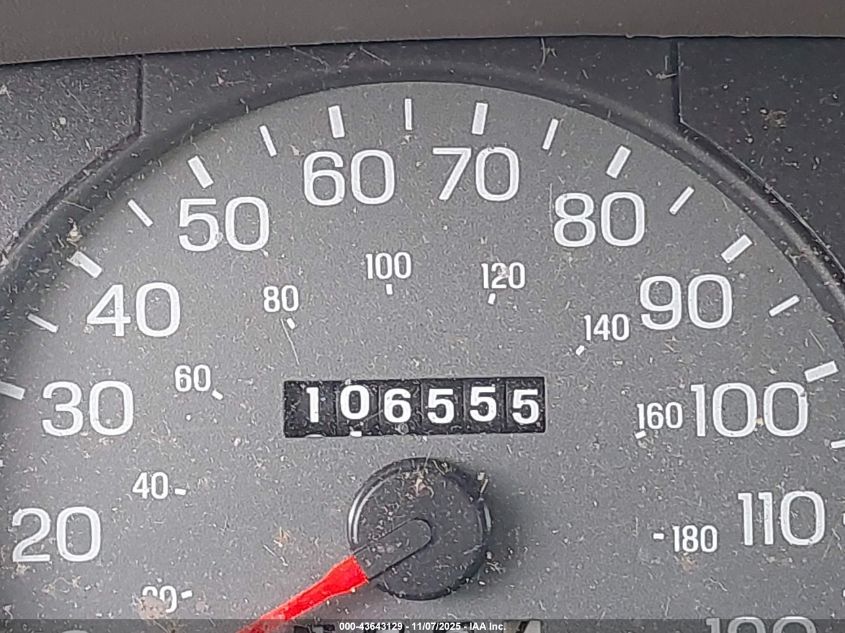 2001 Mercury Grand Marquis Ls VIN: 2MEFM75W11X661834 Lot: 43643129