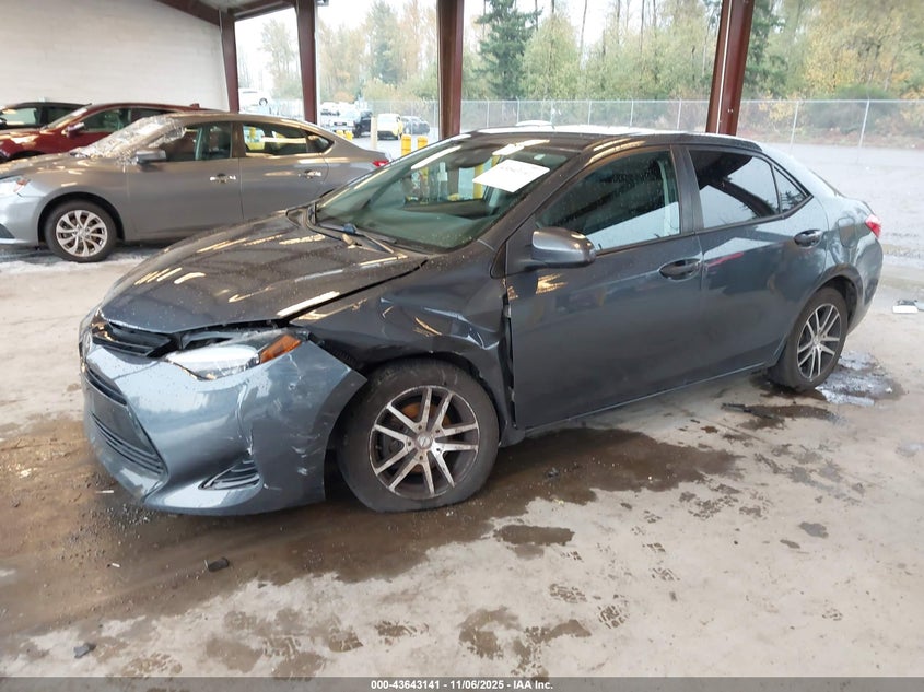 2T1BURHE3HC902869 2017 TOYOTA COROLLA photo no. 2