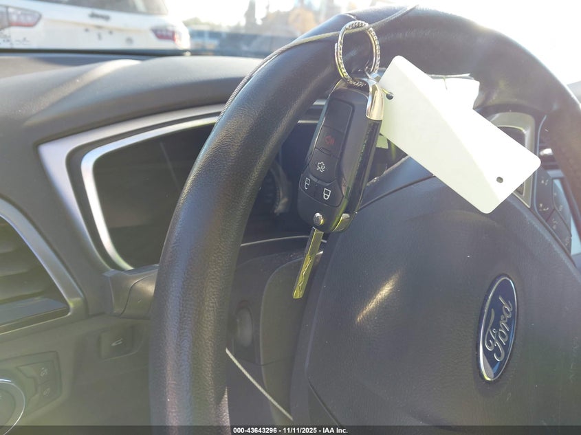 2013 Ford Fusion Se VIN: 3FA6P0HR5DR136225 Lot: 43643296