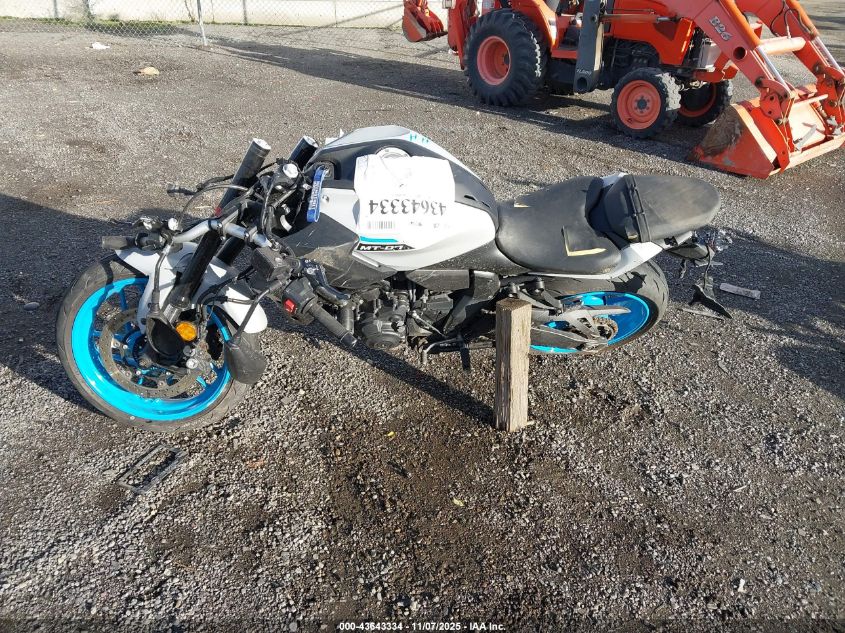 2025 Yamaha Mtn690 VIN: JYARM48E9SA002356 Lot: 43643334