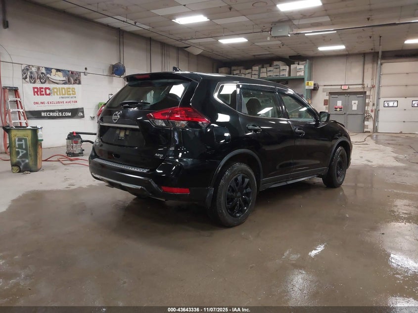 2017 NISSAN ROGUE S - JN8AT2MV0HW251630
