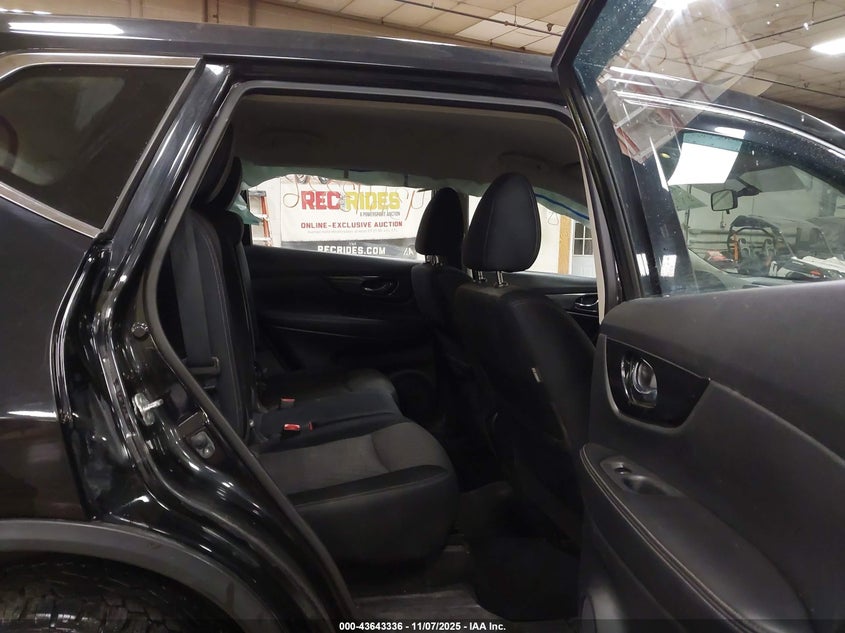 2017 NISSAN ROGUE S - JN8AT2MV0HW251630