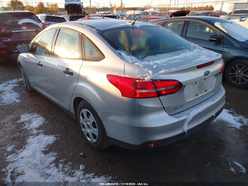 1FADP3E23GL403767 2016 FORD FOCUS photo no. 3