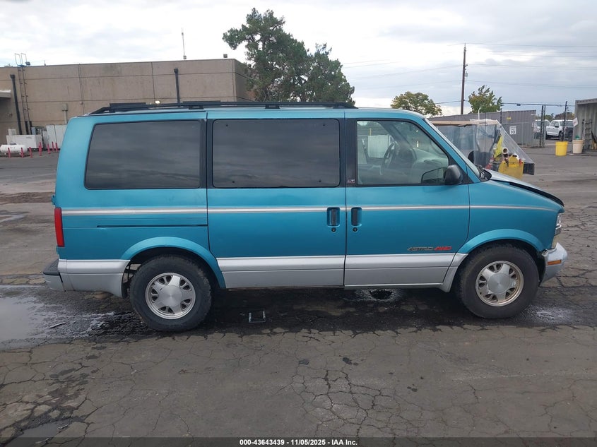 1GNEL19W2TB167437 1996 CHEVROLET ASTRO photo no. 13