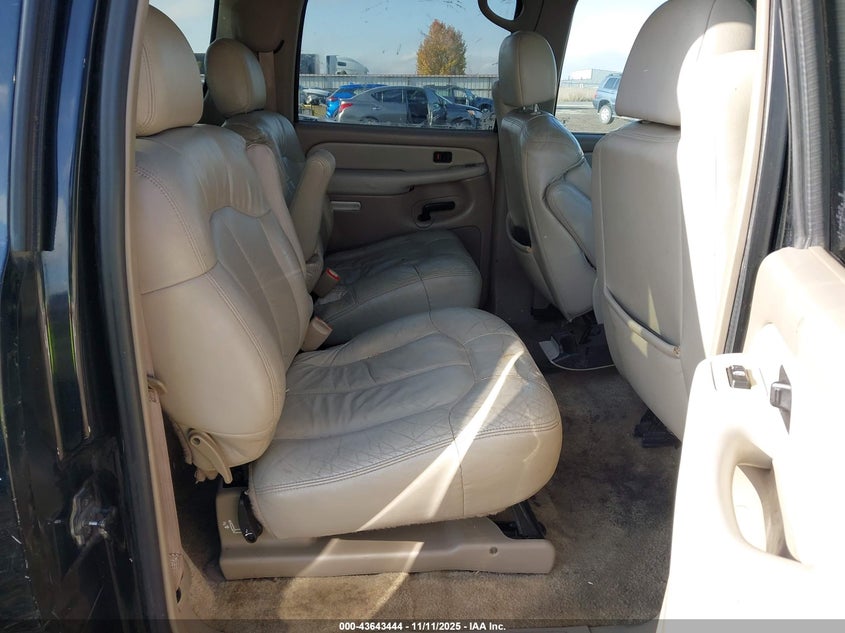 2001 Chevrolet Suburban 1500 Lt VIN: 3GNFK16T61G257647 Lot: 43643444