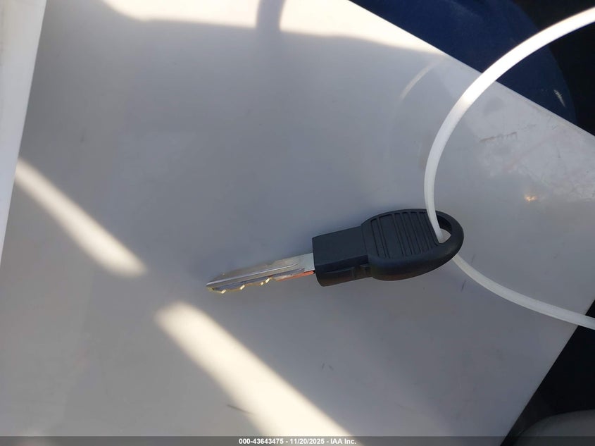 2010 Chrysler Town & Country Touring VIN: 2A4RR5D11AR492813 Lot: 43643475