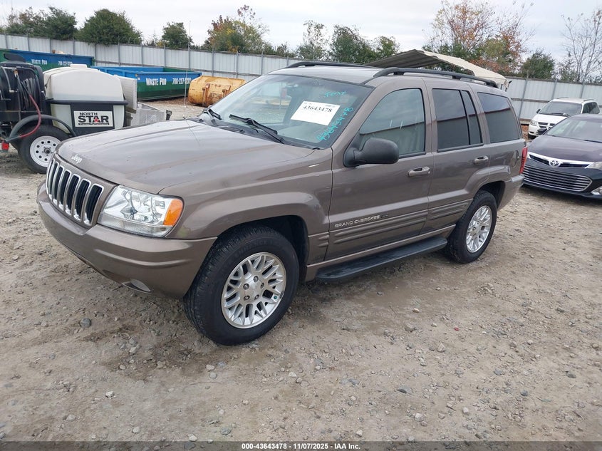 1J8GX58N92C163103 2002 JEEP GRAND CHEROKEE photo no. 2