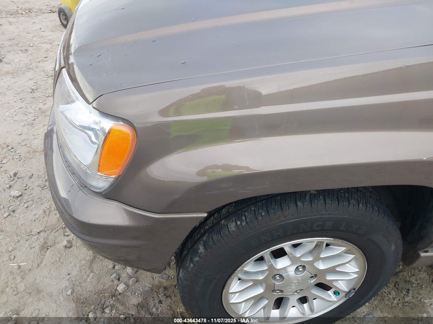 2002 Jeep Grand Cherokee Limited VIN: 1J8GX58N92C163103 Lot: 43643478