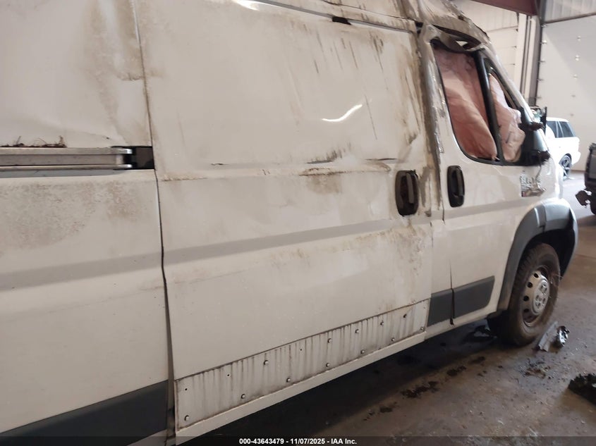 2018 Ram Promaster 2500 High Roof 159 Wb VIN: 3C6TRVDG3JE124867 Lot: 43643479