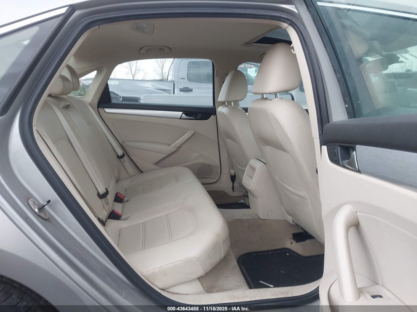 2012 Volkswagen Passat 2.5L Se VIN: 1VWBH7A32CC069310 Lot: 43643488