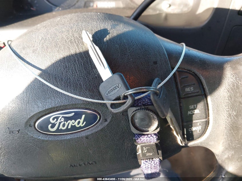 2005 Ford F250 Super Duty VIN: 1FTSX205X5EA85385 Lot: 43643495