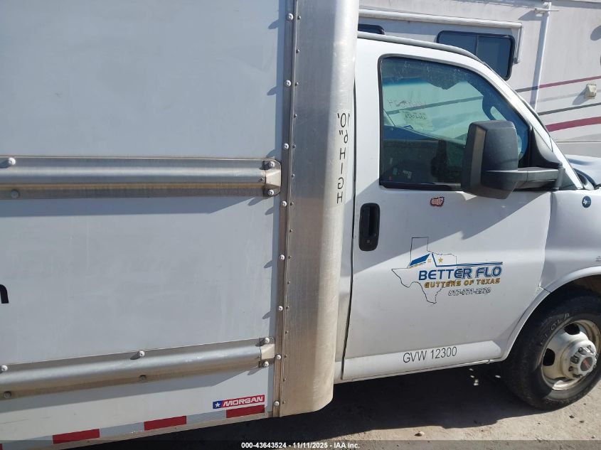 2017 GMC Savana Cutaway Work Van VIN: 7GZ37TCG7HN901032 Lot: 43643524