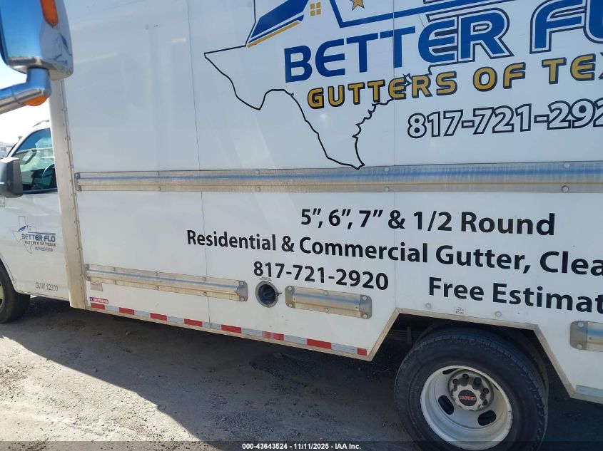 2017 GMC Savana Cutaway Work Van VIN: 7GZ37TCG7HN901032 Lot: 43643524