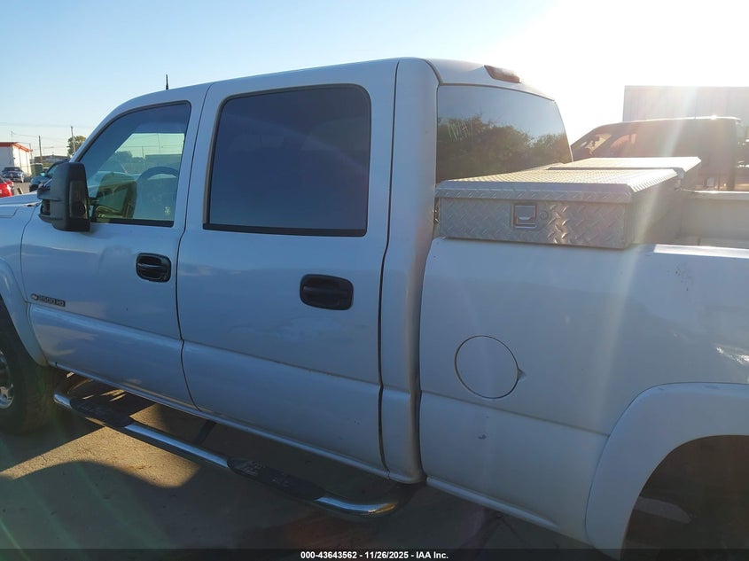 2005 Chevrolet Silverado 2500Hd Lt VIN: 1GCHC23U75F883040 Lot: 43643562