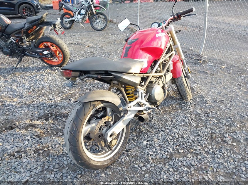 ZDM1RC3L5XB004193 1999 DUCATI  photo no. 4