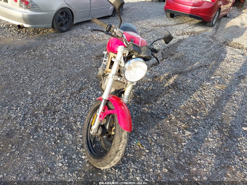 ZDM1RC3L5XB004193 1999 DUCATI  photo no. 5