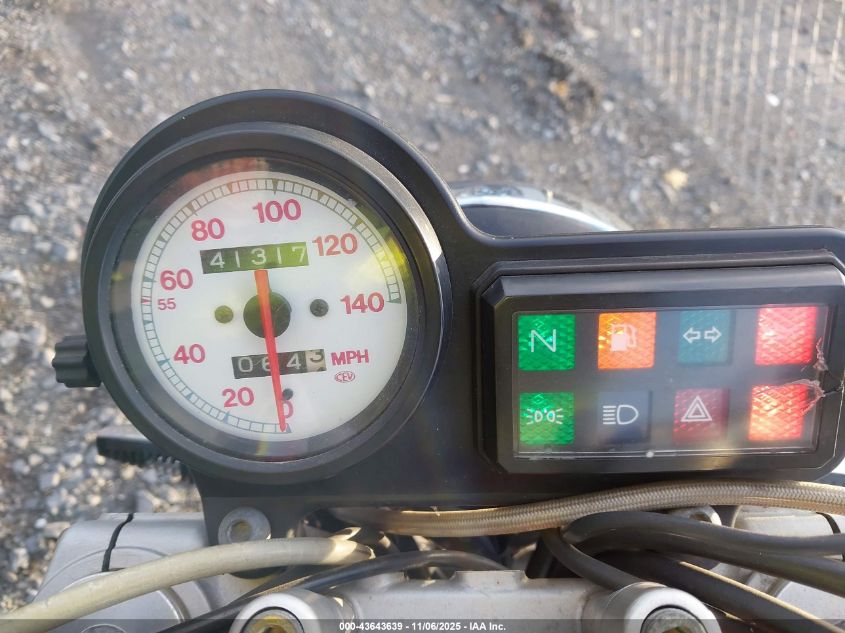 1999 Ducati M750 VIN: ZDM1RC3L5XB004193 Lot: 43643639