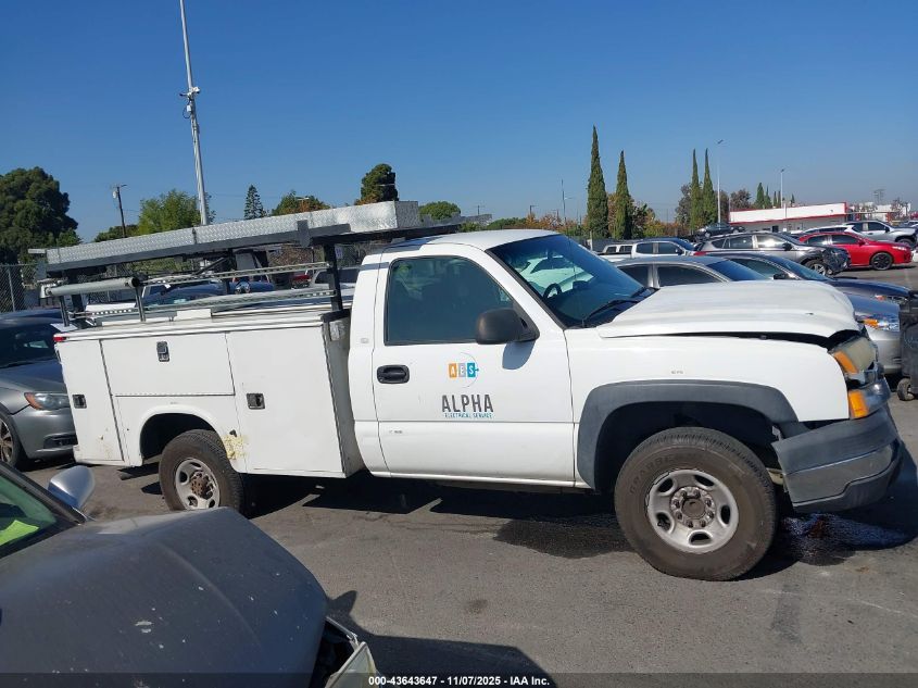 2004 Chevrolet Silverado C2500 Heavy Duty VIN: 1GBHC24294E269886 Lot: 43643647