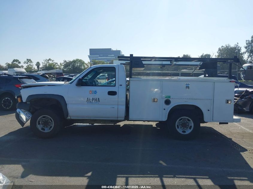 2004 Chevrolet Silverado C2500 Heavy Duty VIN: 1GBHC24294E269886 Lot: 43643647