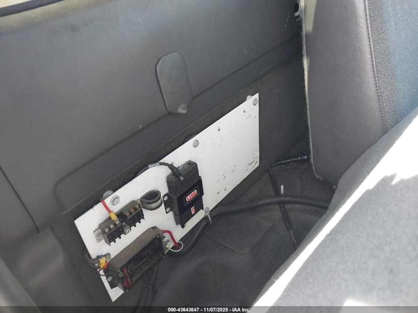 2004 Chevrolet Silverado C2500 Heavy Duty VIN: 1GBHC24294E269886 Lot: 43643647