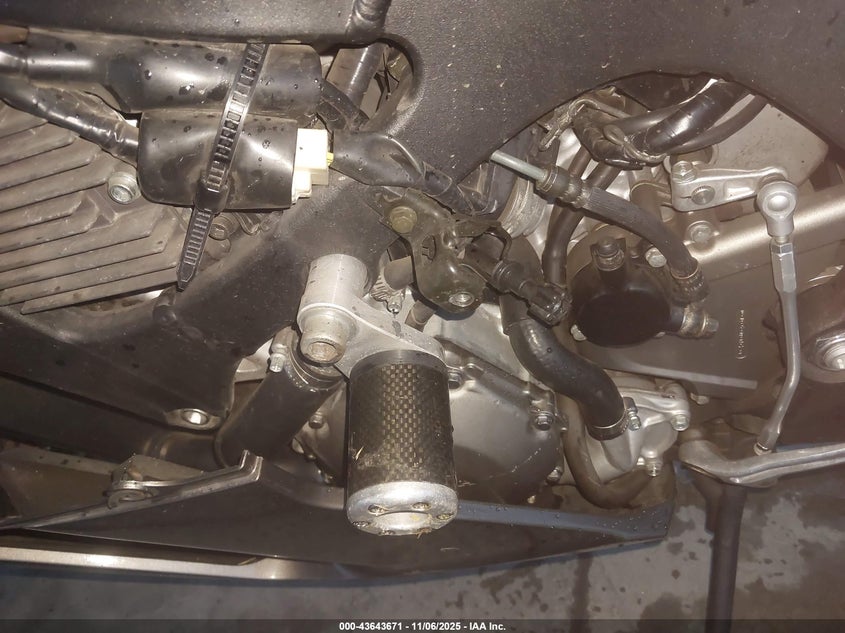 2005 Honda Cbr1000 Rr VIN: JH2SC57095M102469 Lot: 43643671