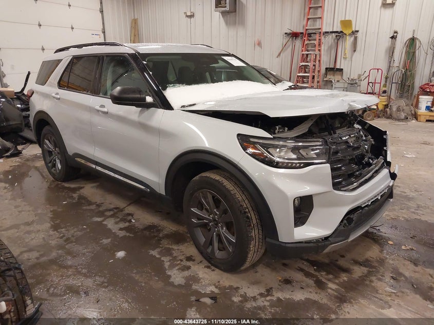 FORD EXPLORER ACTIVE