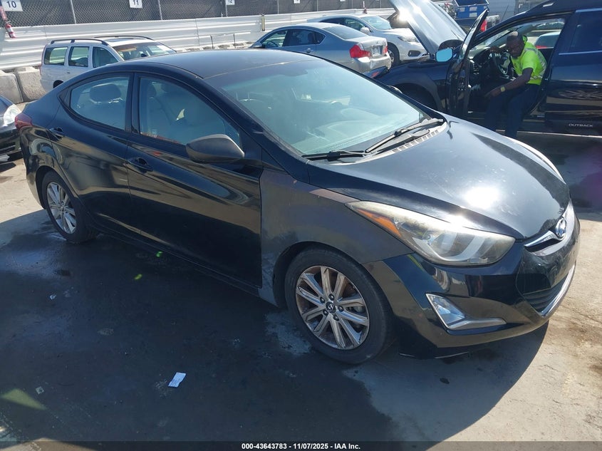 2014 HYUNDAI ELANTRA SE - KMHDH4AE1EU142588