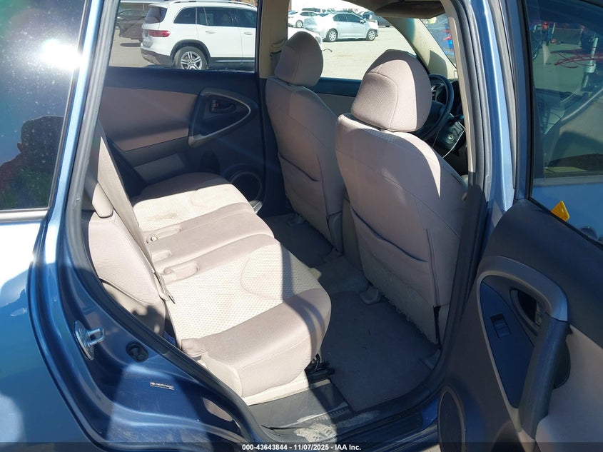 2007 Toyota Rav4 VIN: JTMBD33V275084423 Lot: 43643844