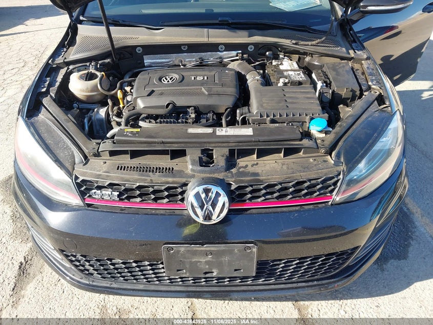 2015 Volkswagen Golf Gti 2.0T Se 4-Door VIN: 3VW4T7AU3FM029143 Lot: 43643925