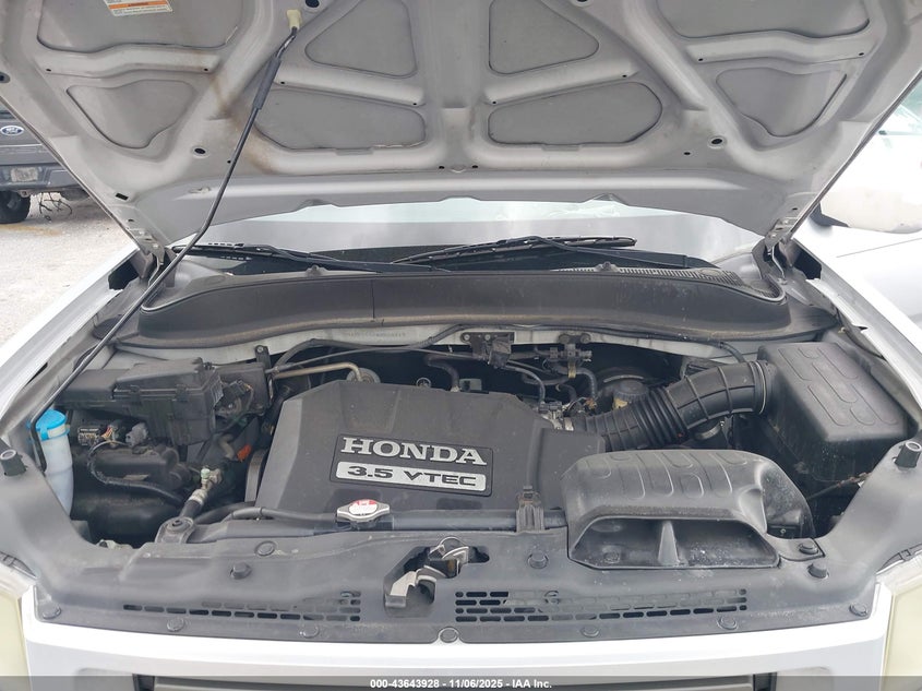 2008 Honda Ridgeline Rts VIN: 2HJYK16428H526517 Lot: 43643928