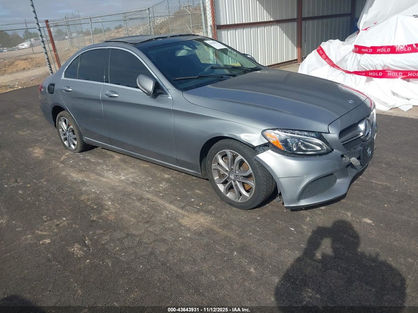 MERCEDES-BENZ C-CLASS LUXURY/SPORT