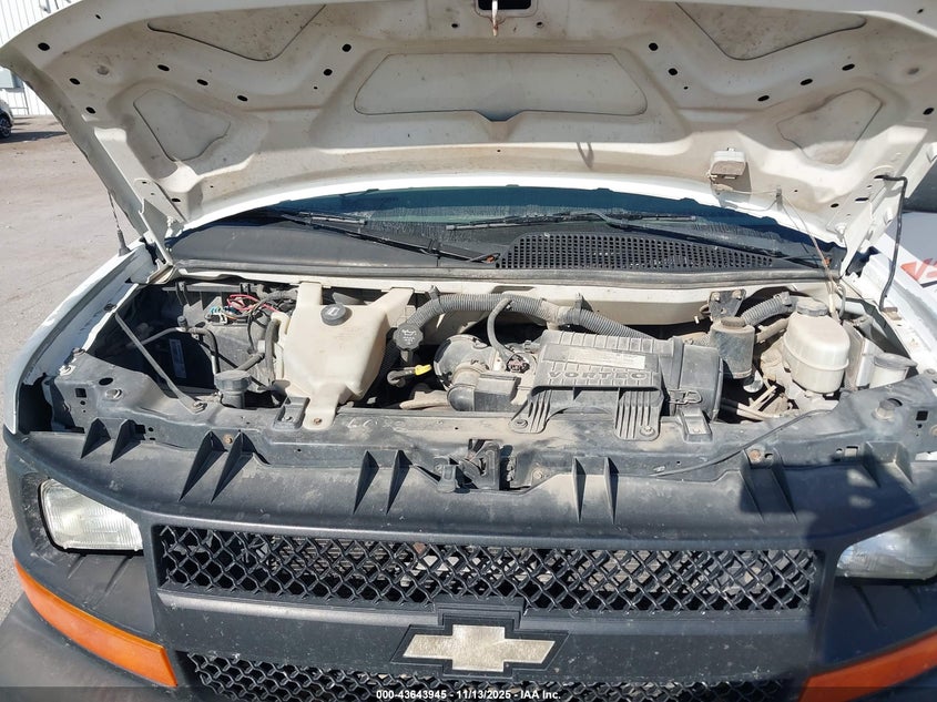 2008 Chevrolet Express Ls VIN: 1GAHG39K081190563 Lot: 43643945