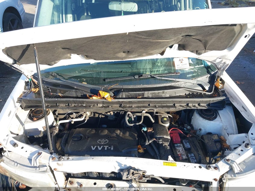 2005 Scion Xb VIN: JTLKT324050179010 Lot: 43643947