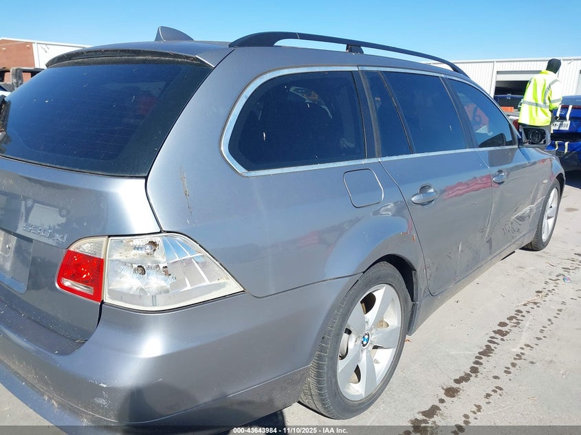 2007 BMW 530Xit VIN: WBANN73537CN04958 Lot: 43643984