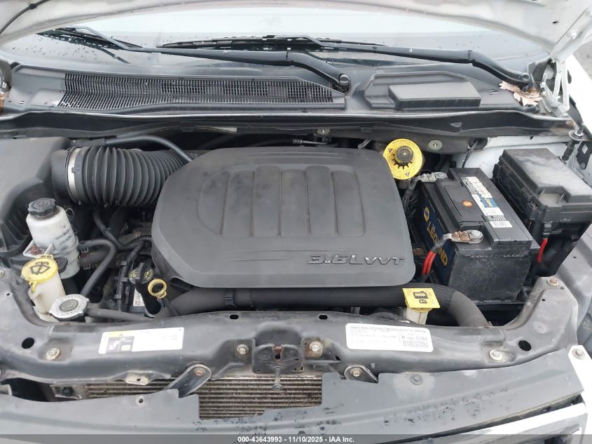 2015 Chrysler Town & Country Touring VIN: 2C4RC1BG9FR553842 Lot: 43643993