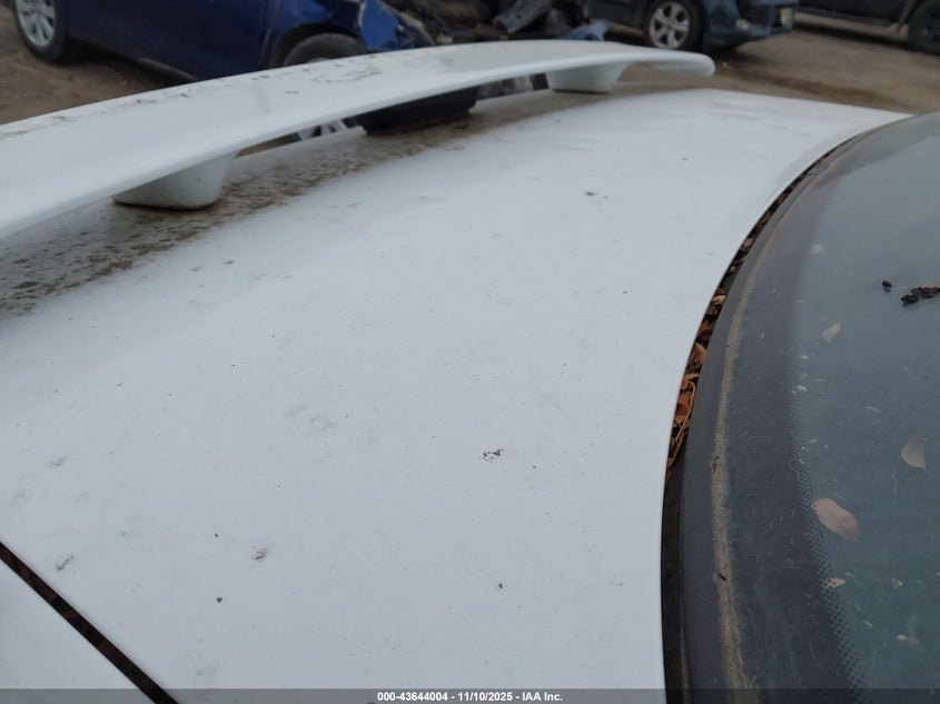 1996 Pontiac Grand Prix Se VIN: 1G2WJ12M8TF211546 Lot: 43644004