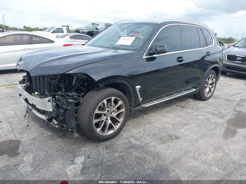 5UX13EU0XR9V10785 2024 BMW X5 photo no. 2