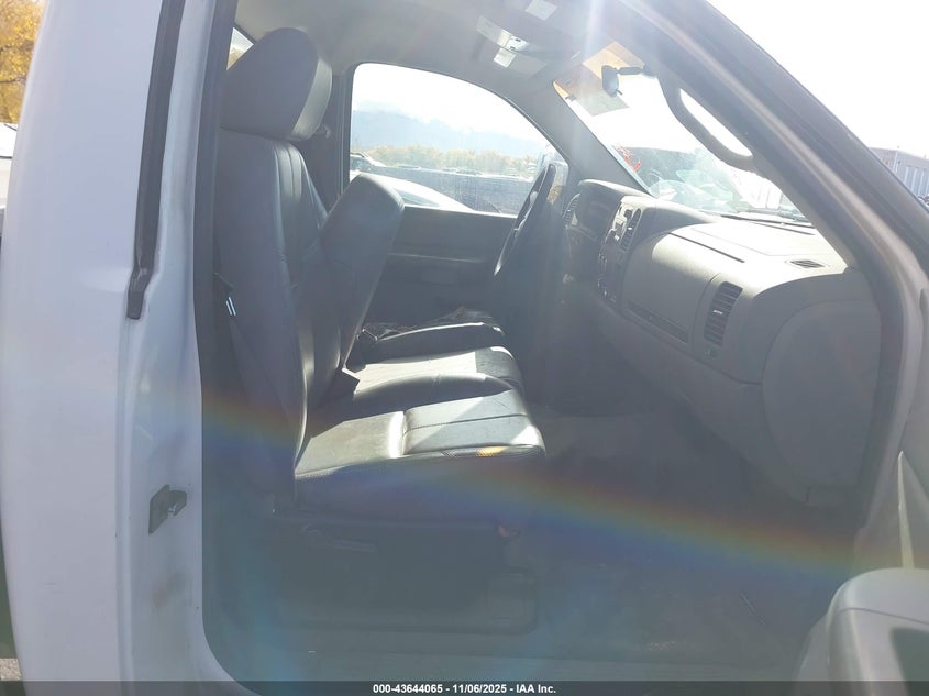 1GCHC24KX7E515523 2007 CHEVROLET SILVERADO photo no. 8