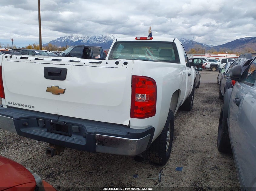 1GCHC24KX7E515523 2007 CHEVROLET SILVERADO photo no. 4