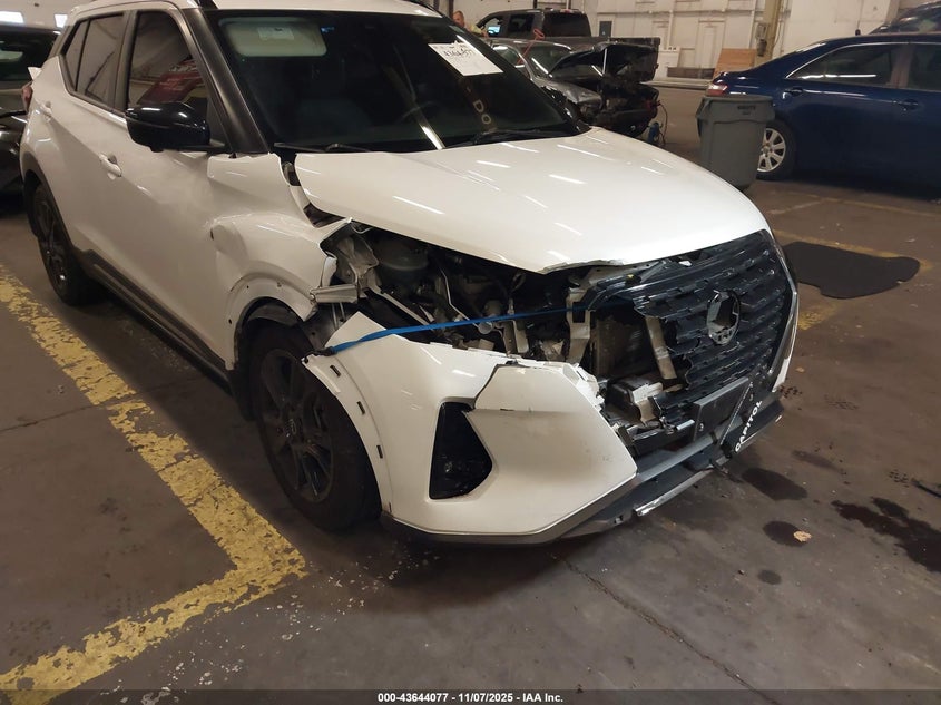 2023 NISSAN KICKS SR XTRONIC CVT 3N1CP5DV2PL479615