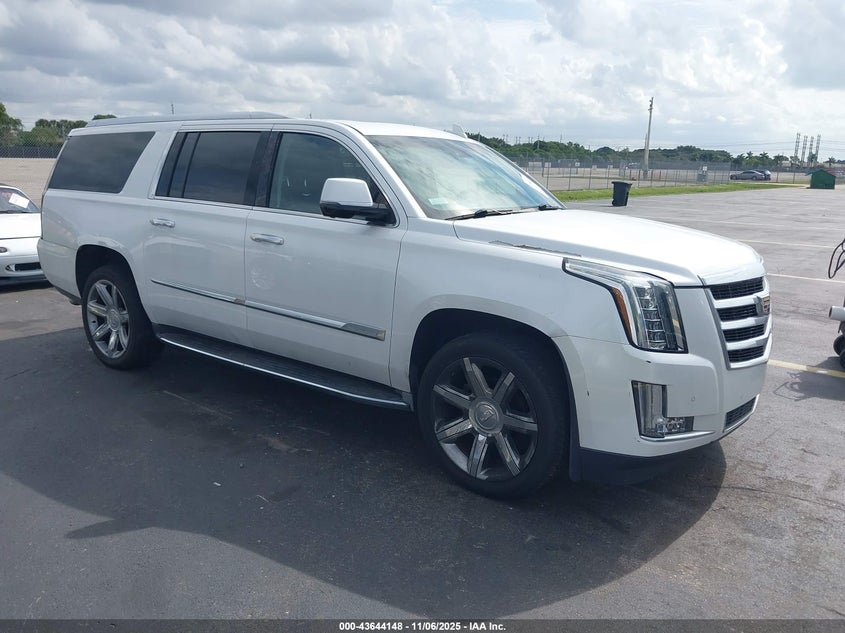 CADILLAC ESCALADE LUXURY COLLECTION