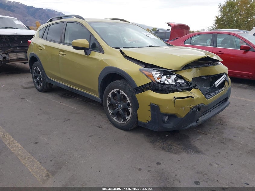 SUBARU CROSSTREK PREMIUM