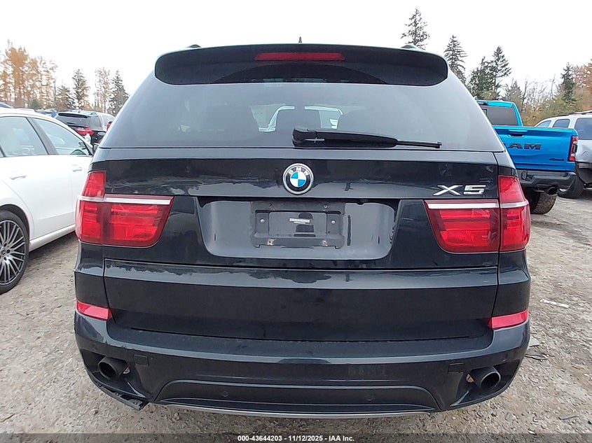 2012 BMW X5 xDrive35D VIN: 5UXZW0C56CL668805 Lot: 43644203