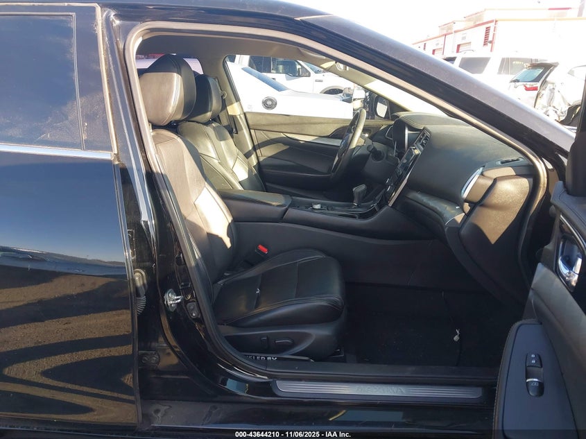 2016 NISSAN MAXIMA 3.5 SV - 1N4AA6AP0GC437995