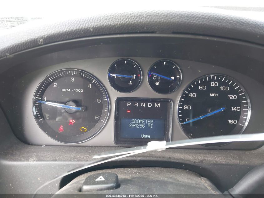 2007 Cadillac Escalade Standard VIN: 1GYFK63887R228689 Lot: 43644213