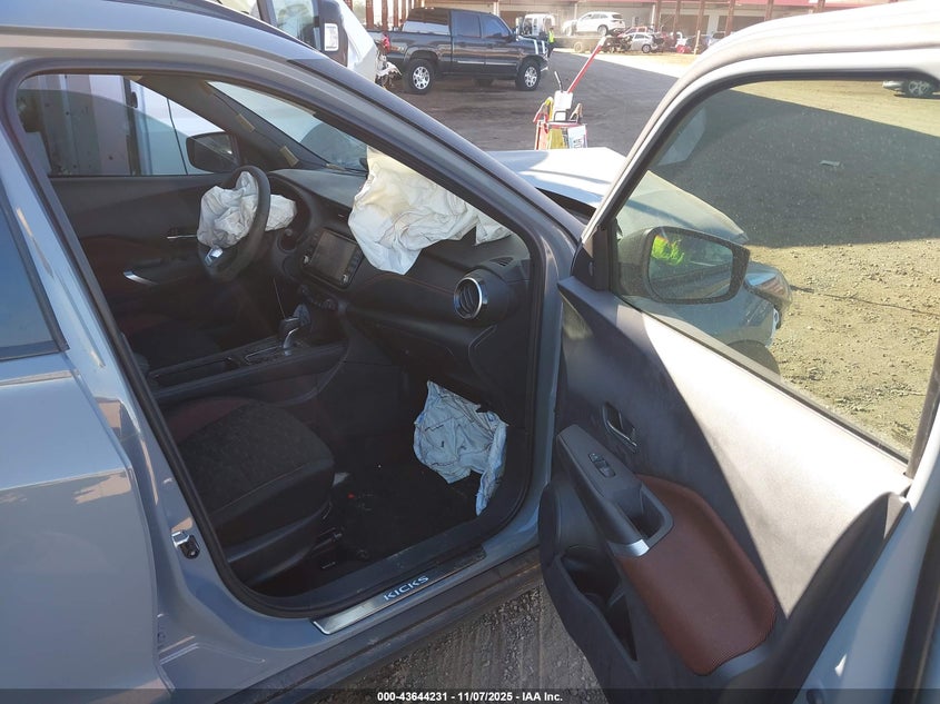 2024 NISSAN KICKS SR XTRONIC CVT 3N1CP5DV4RL531247