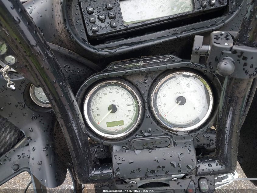 2012 Harley-Davidson Fltrx Road Glide Custom VIN: 1HD1KHM16CB642407 Lot: 43644234