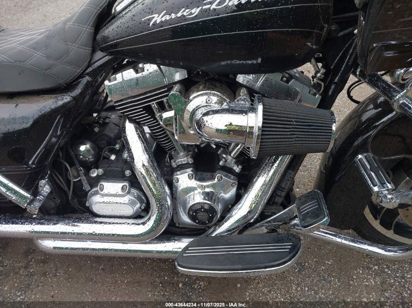 2012 Harley-Davidson Fltrx Road Glide Custom VIN: 1HD1KHM16CB642407 Lot: 43644234