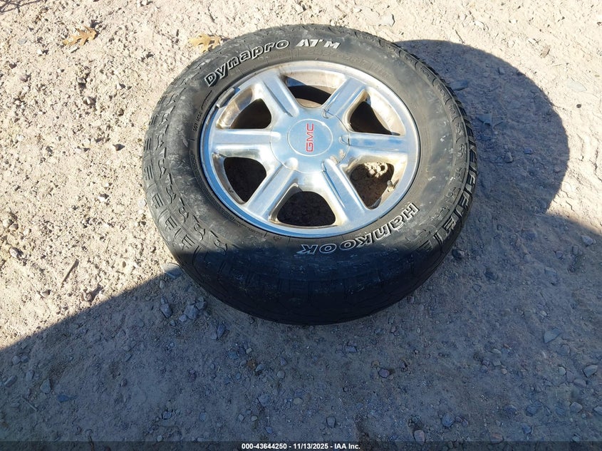 2007 GMC Envoy Slt VIN: 1GKDT13S272151095 Lot: 43644250