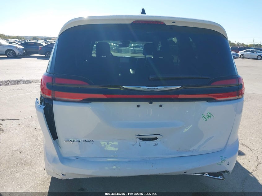 2026 Chrysler Pacifica Select VIN: 2C4RC1BG7TR186113 Lot: 43644255
